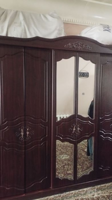 Mebel spalni sotiladi