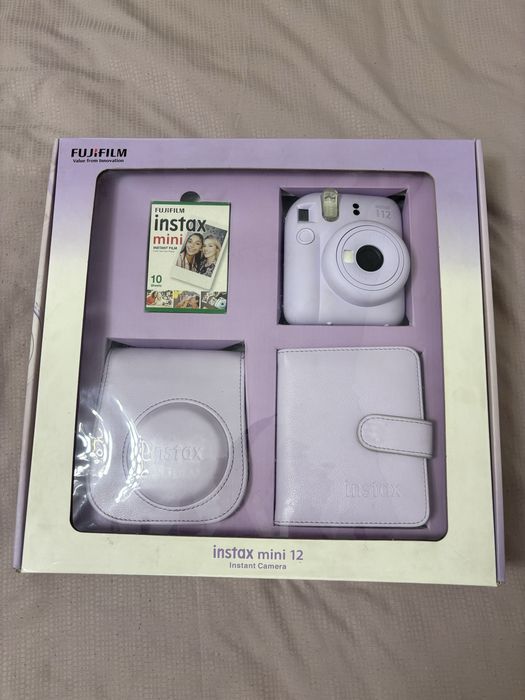 Fujifilm Instax Mini 12