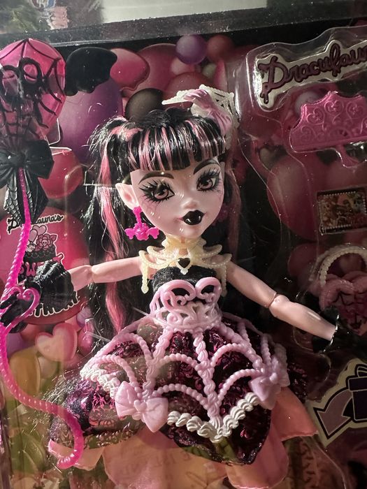 Продам куклу  монстр хай!