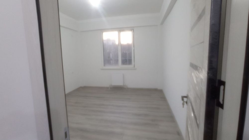 3 хонали квартира сотилади