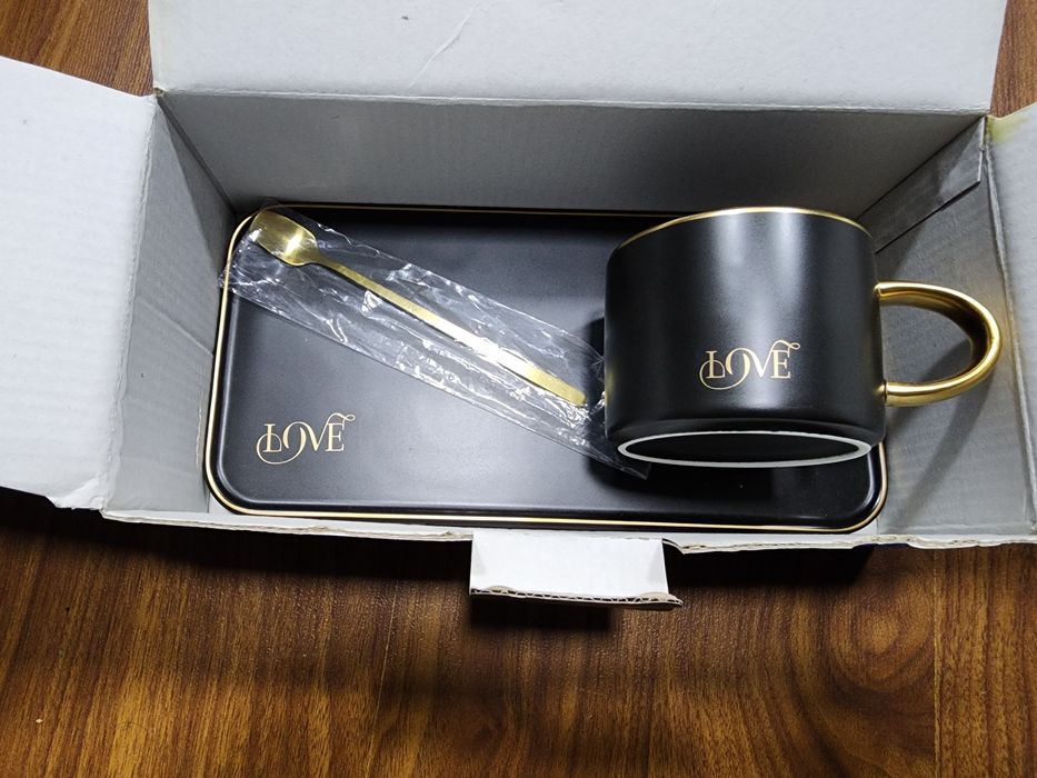 Продам кружка +тарелку + ложка