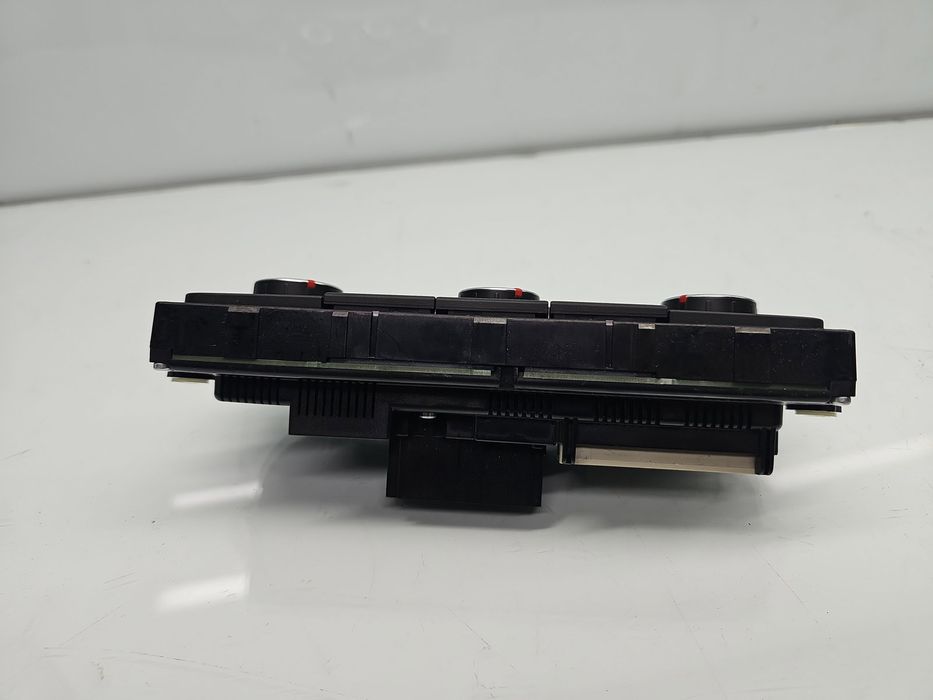 Panou comanda clima Volkswagen Golf 6 (5K1) [Fabr 2009-2013] 7N090742