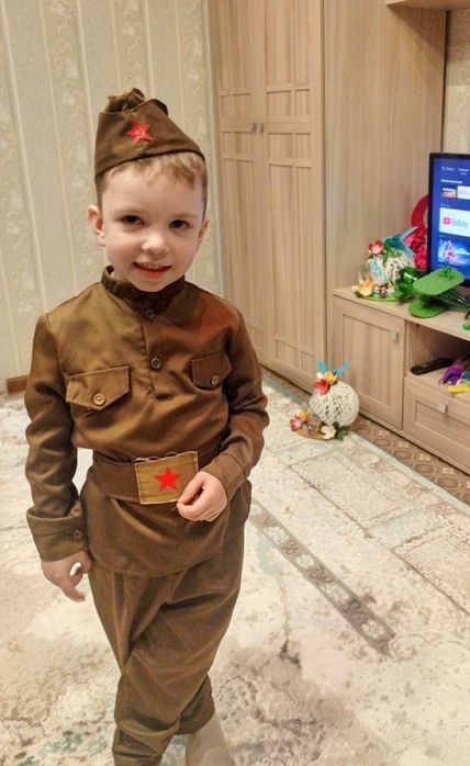 Военный костюм на 9 мая