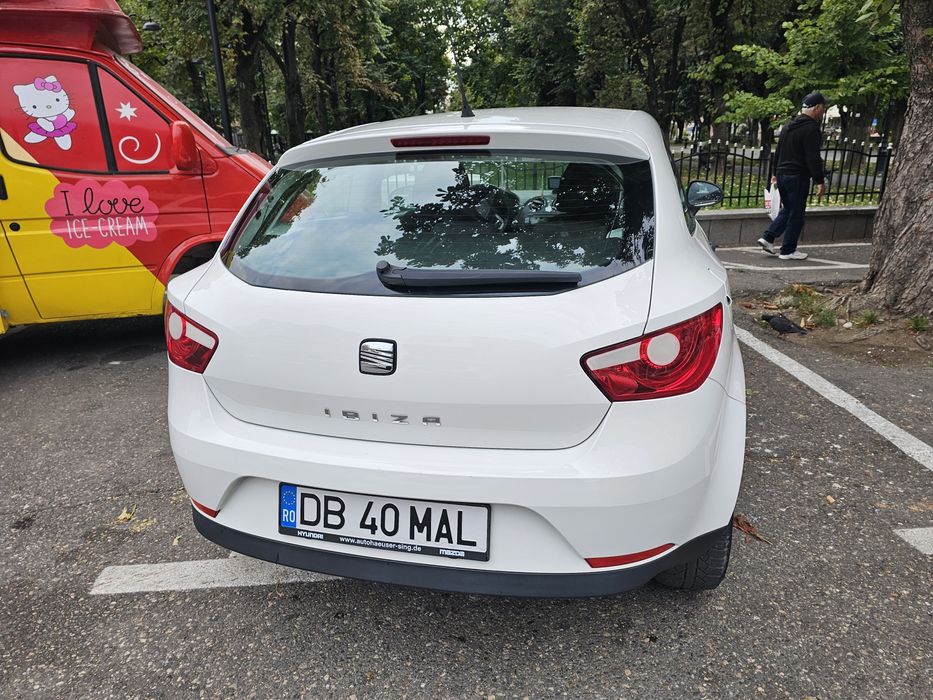 Seat ibiza 2011 1.2 benzina  130 000 km    SUPAPE STRAMBE AVARIE