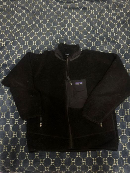 Бомбера от разных брендов, очень хорошее качество, оригинал