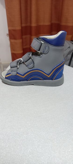 Ортопедический обувь