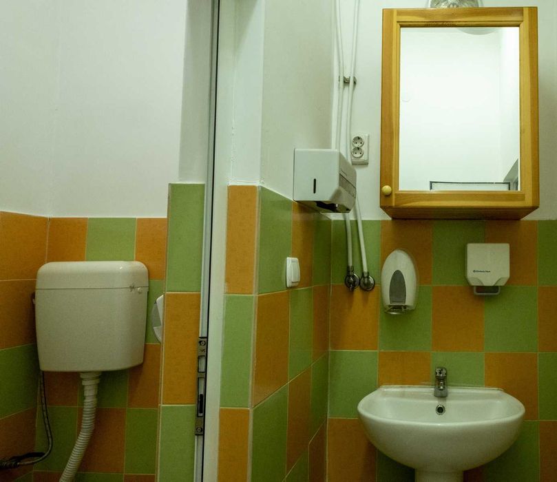 Продава се Офис в Велинград - 170 кв.м за 510 €/кв.м - Снимка #8