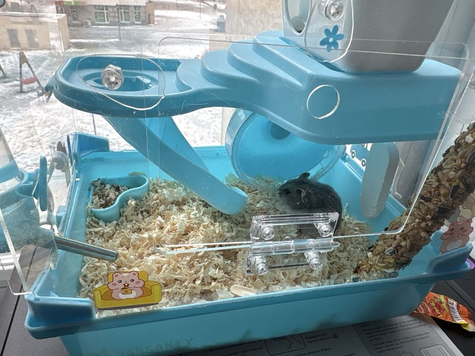 Продам клетку для хомяка