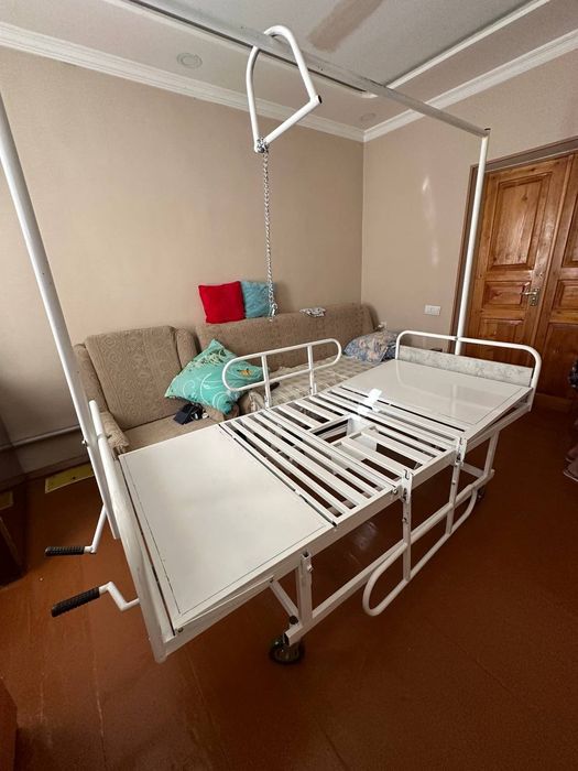 Продается кровать