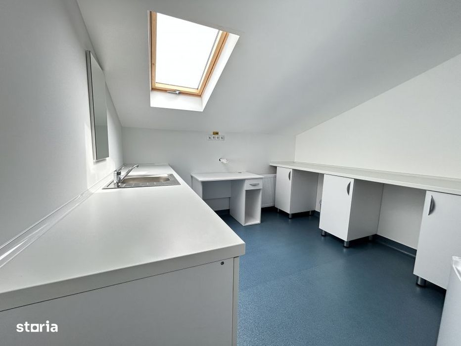 Spatiu Comercial Clinica Corbeanca Central