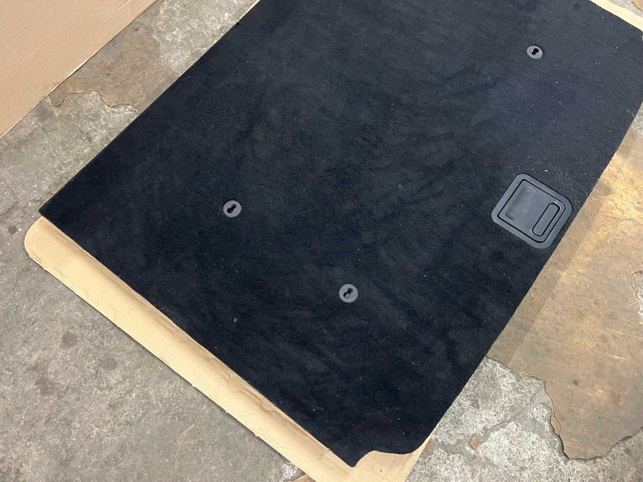 Кората в багажника за BMW E39 Комби