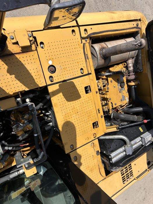 Excavator Caterpillar 319 D Cat