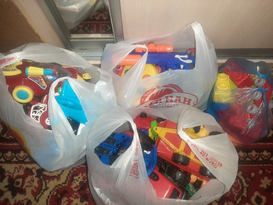 Игрушки для мальчика