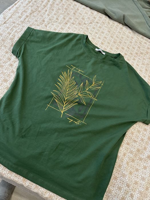 Футболка М размер и кофта