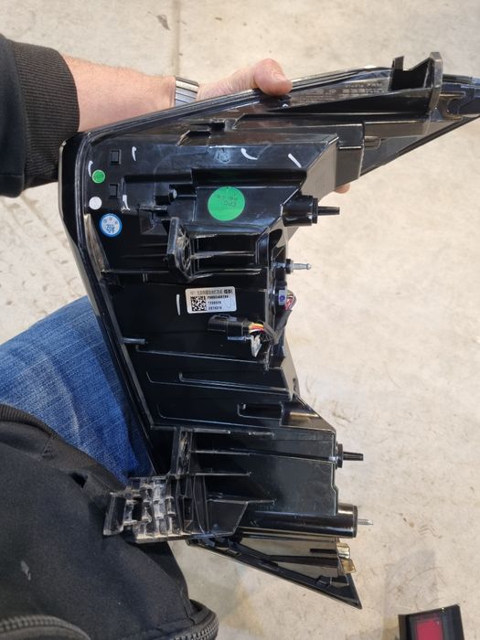 Задний фонарь  Geely Atlas