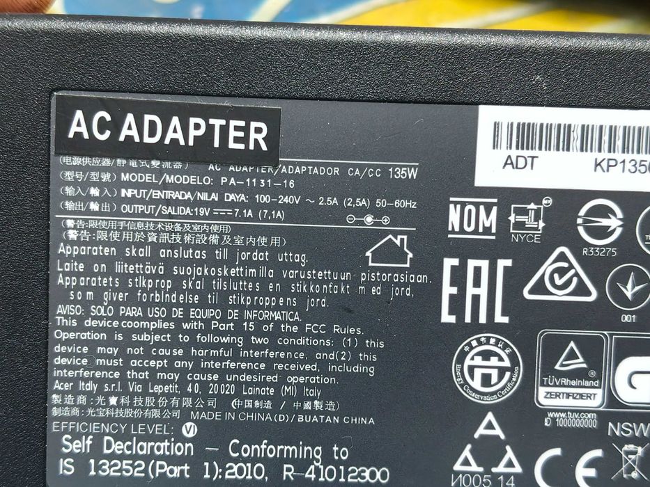 Incarcator PA-1131-16 135W