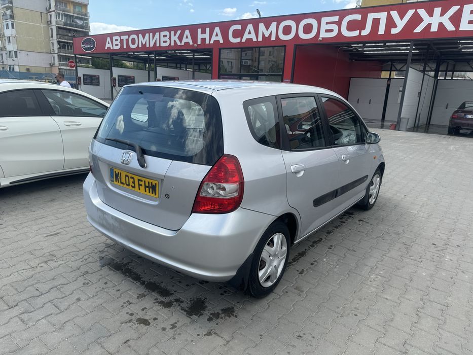 Хонда жазз 1.4 бензин 2004 Г само на части