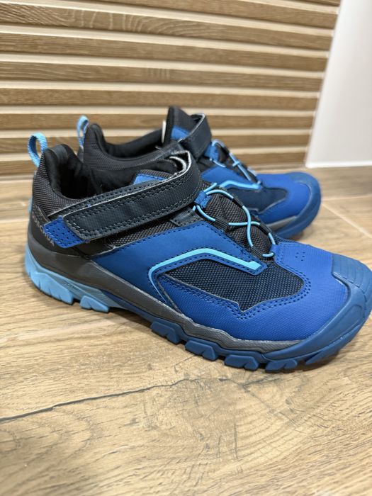 Обувки за момчета