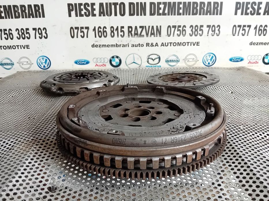 Kit Ambreiaj Volanta Masa Dubla Dacia Duster 1.5 Dci 4X4 6+1 Trepte An 10-17 Cod 302052316R Probata