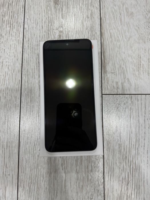 Продам Redmi 12 на 128gb