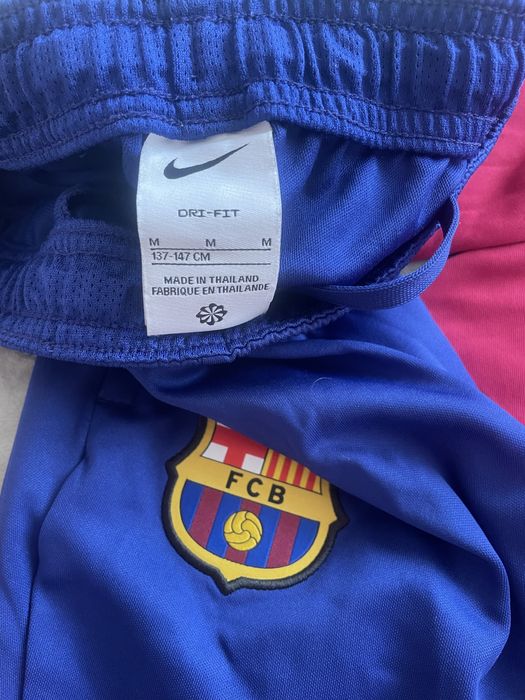 Barcelona екип за момче