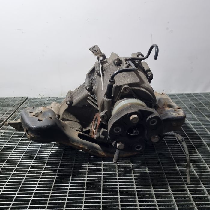 Cutie de Tranfer Grup Fata BMW X3 E83 2.0 Diesel - 150CP Manuala 6 Trepte M47 ...