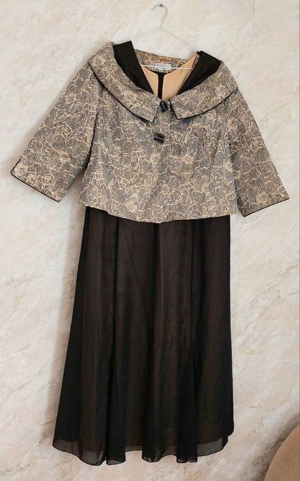 Женская нарядная двойка