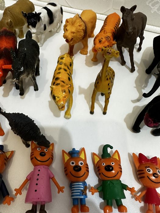 Животные, динозавры, 3 кота