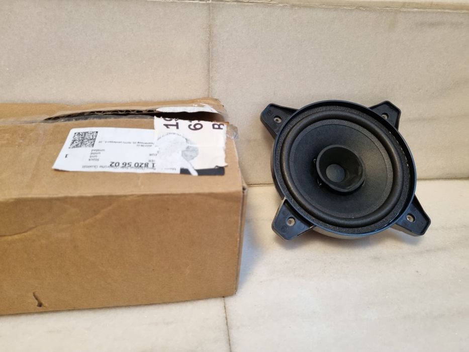 Embleme Sigle Mercedes-Benz + boxa