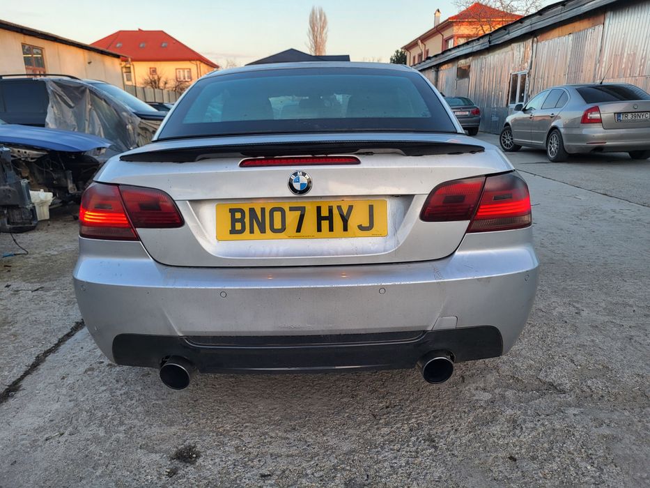Bara spate m pachet cu difuzor dublu bmw e92,e93