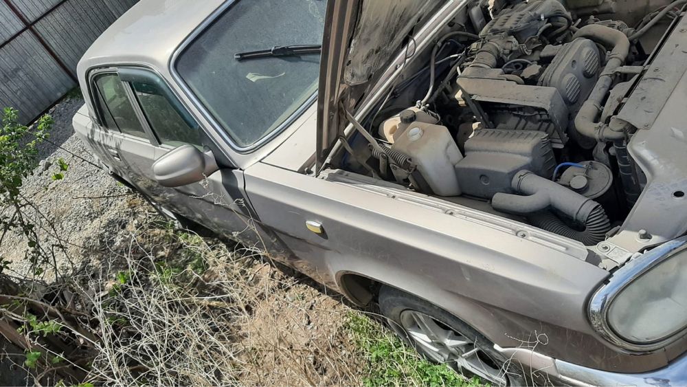 Продается Волга 31105