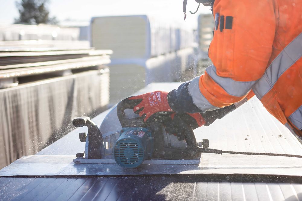 Panouri sandwich pentru pereti si acoperis noi si cal 2