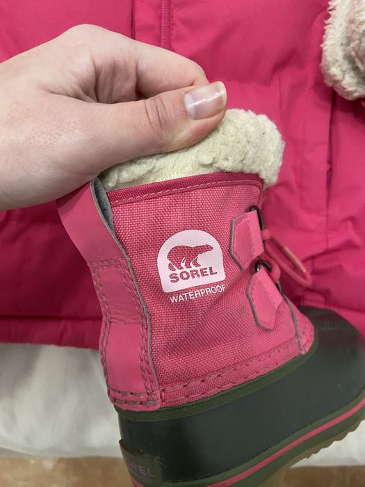 Лот зимно яке Trespass 98-104 + обувки Sorel 25 номер