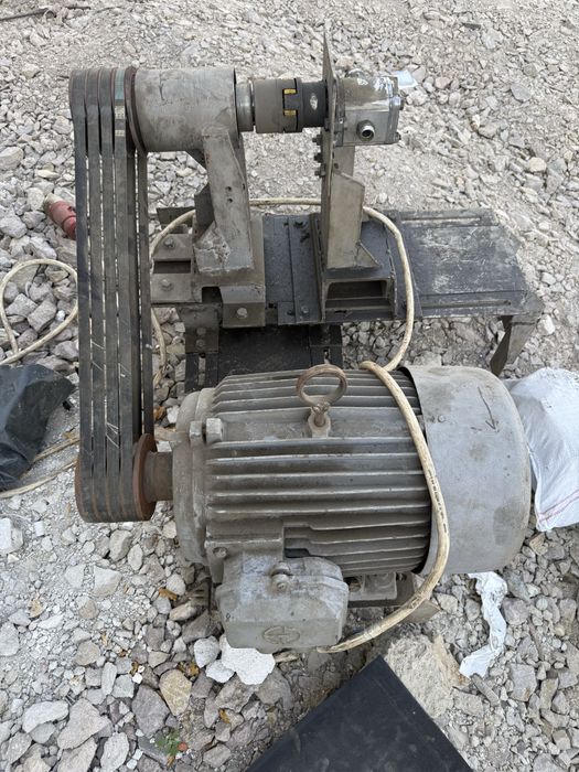 Motor electric trifazat 380-220