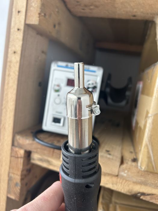 Stație de lipit cu aer cald Yarboly 858D - 700W (SMD Rework)