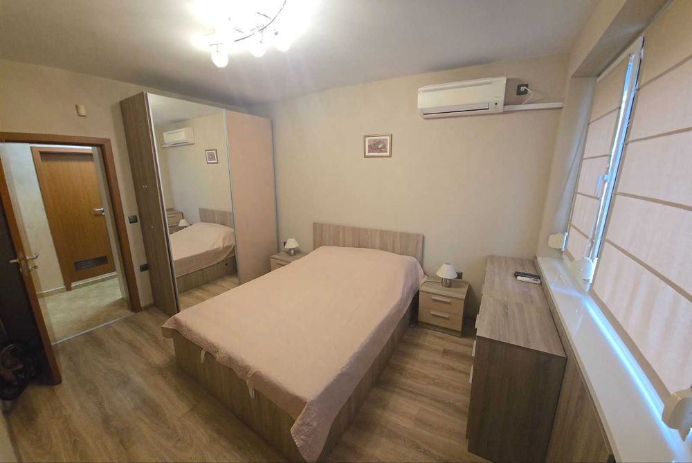 Център двустаен апартамент обзаведен