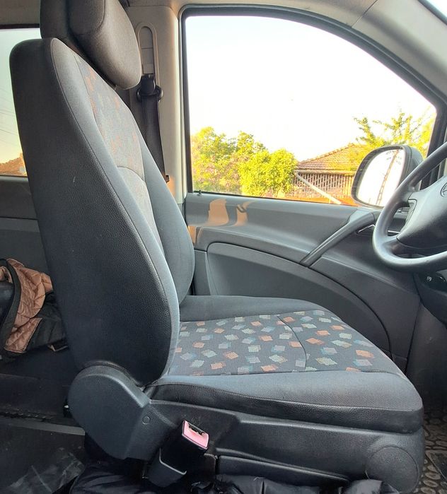 Scaun sofer Vito/Viano W639 fara cotiere.