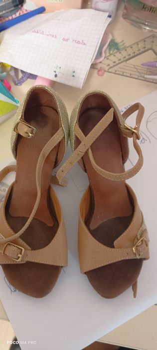 Sandale dans sportiv