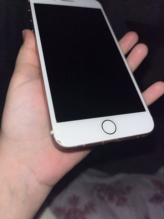 Продам айфон 7 плюс
