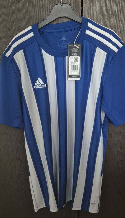 Tricou Adidas   .