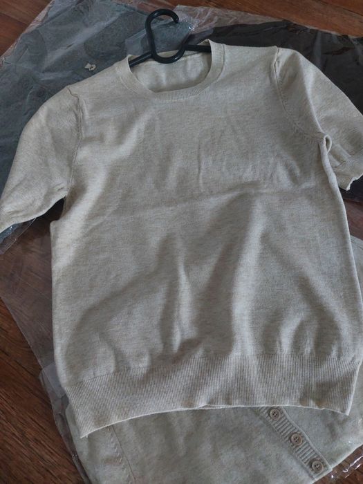 Женская одежда..