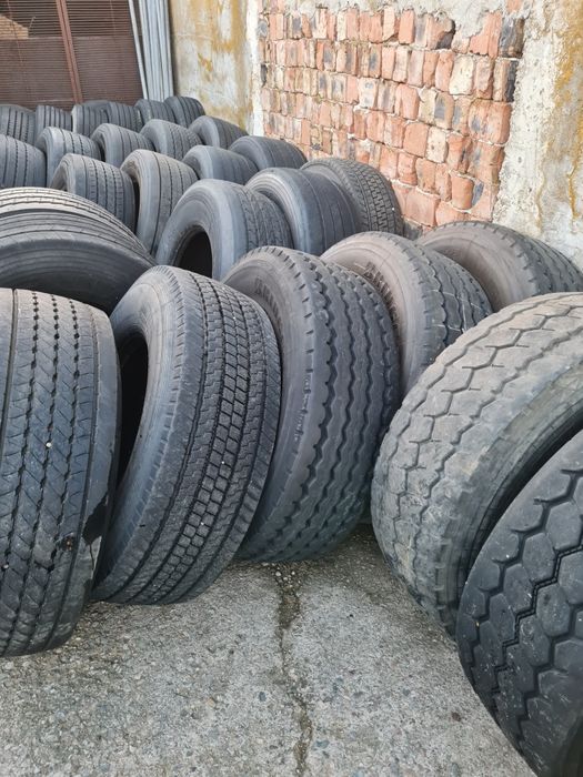Anvelope 385 55R 22.5  de direcție și de vagon.