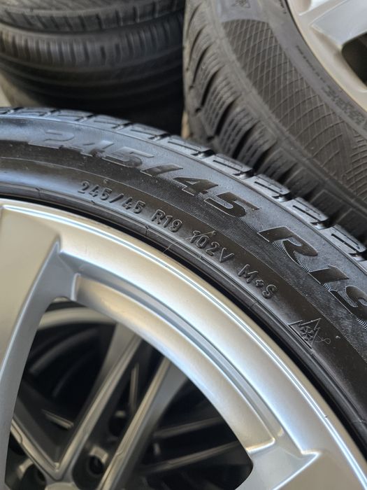 4 Броя 245/45/19 Pirelli 2x7,5mm 25dot 2x5,5mm 23dot