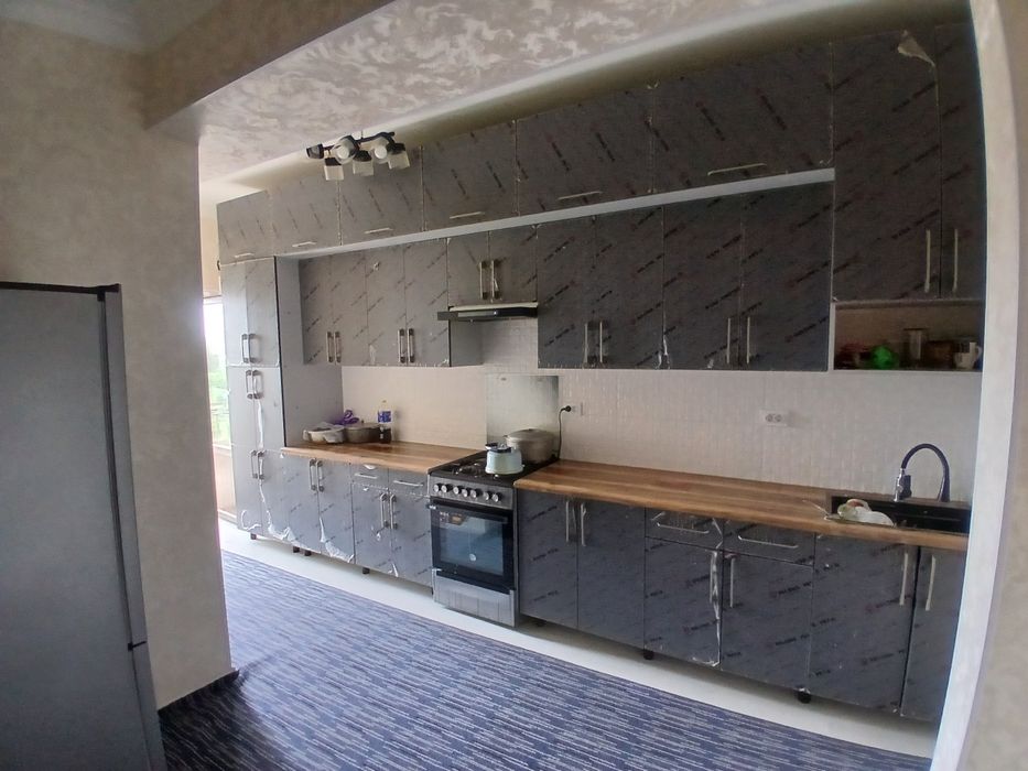 Срочно 3 хонали квартира сотилади!!!