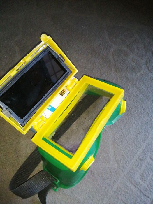 Маска для сварки и болгарка 2,1