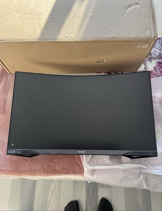 Монитор Samsung Odyssey G7 240 hz