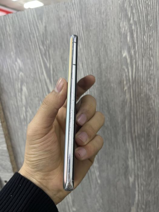 SAMSUNG S21 Ultura 256GB.  .