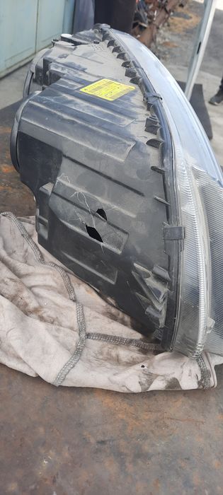 Фар ляв зя шкода октавия три