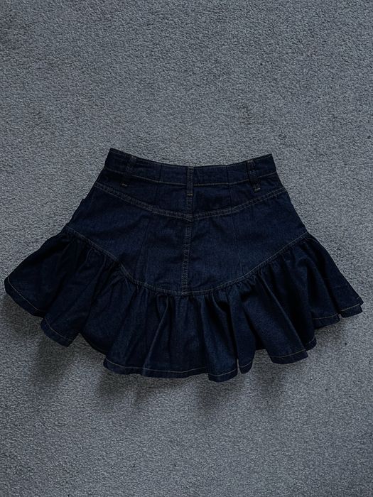 Дънкова поличка