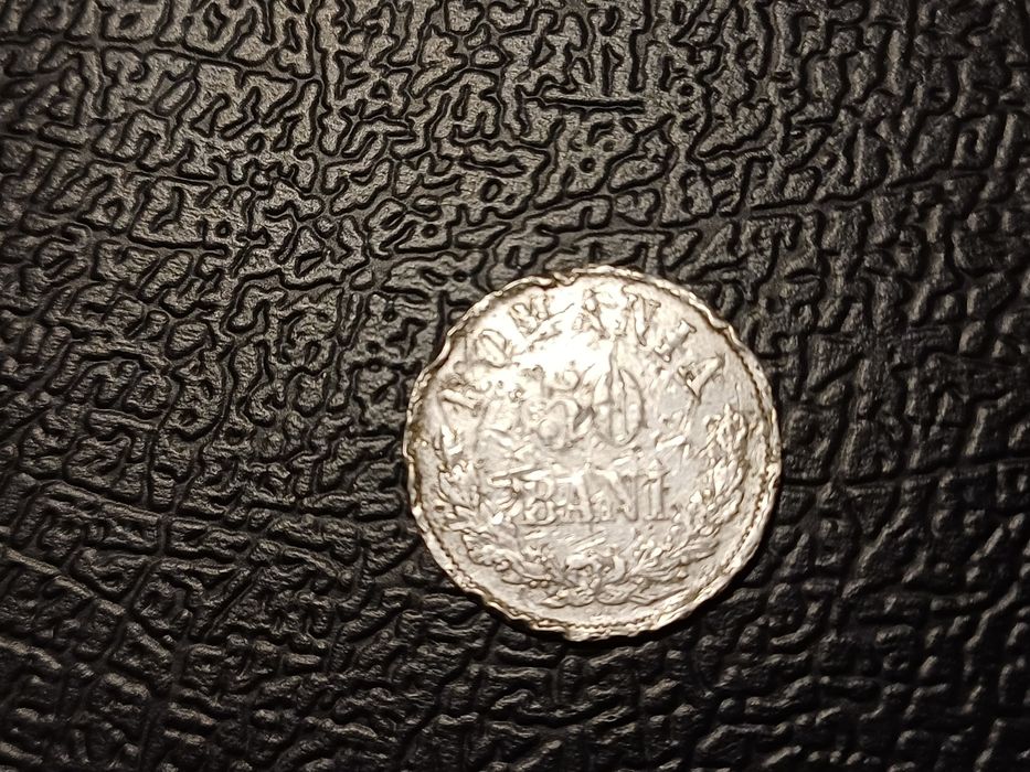 Vand moneda de colectie argint